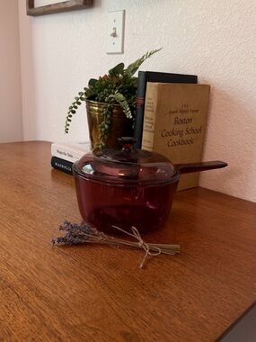 Vintage Corning Vision Cranberry Purple 1.5L Saucepan with Pyrex Lid | USA Made